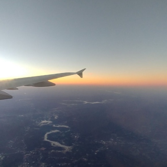 Meet your Posher, Lauren - Picture 1 of 1